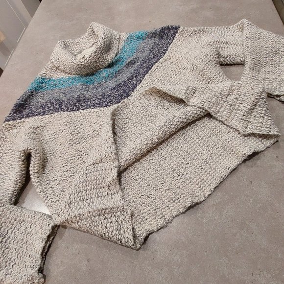 Vintage Havana Gray and Blue Cowl Neck Sweater - Picture 6 of 13